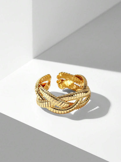 Anel Serpentine Élégance Banhado em Ouro 24K