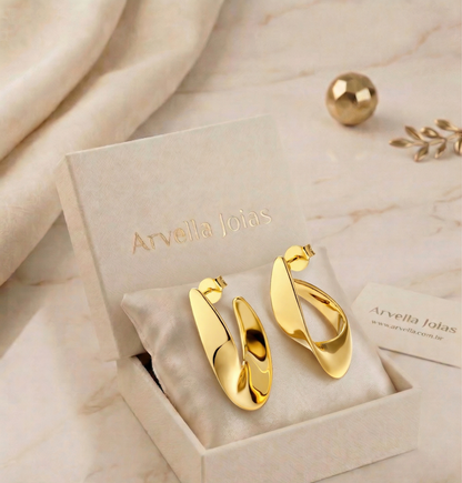 Brinco Ligne Sculptée Banhado em Ouro 18k
