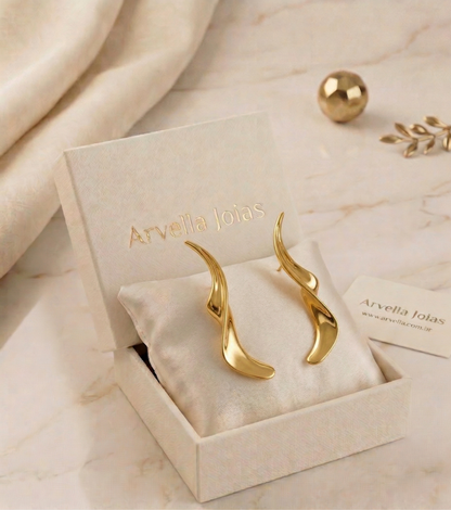 Brinco Flamme Royale Banhado em Ouro 18k