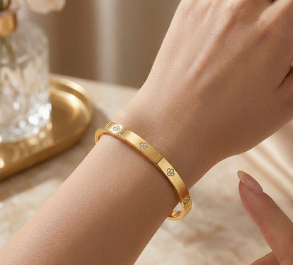Bracelete Trevo Lumina Banhado em Ouro 18k